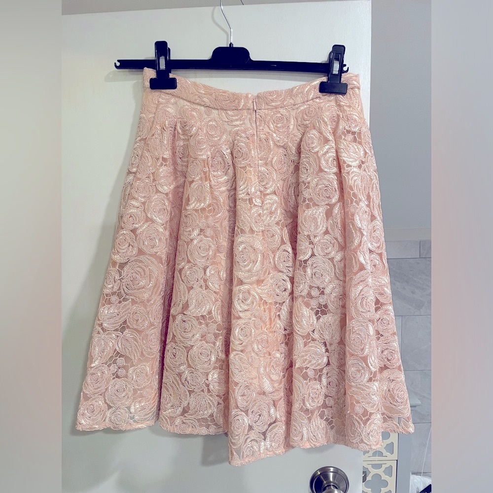 NWOT - Marchesa Voyage Blush Rose Petal Skirt NEVER WORN